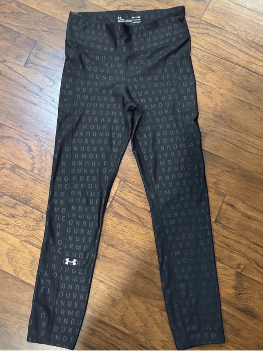 Under Armour Black Women’s Logo-Print Performance Leggings